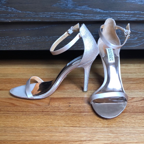 Badgley Mischka Embellished Satin Strap Heels Light Blush Size 9 - Picture 2 of 10